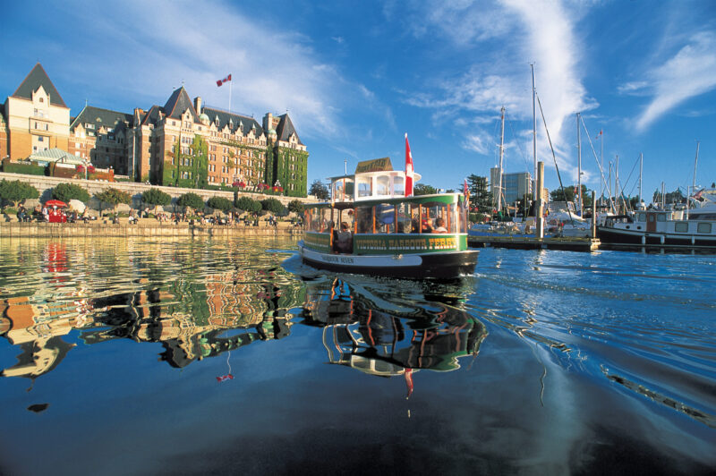 https://discovervancouvertours.com/wp-content/uploads/2022/06/1-1252-1-scaled-e1657682172450.jpg