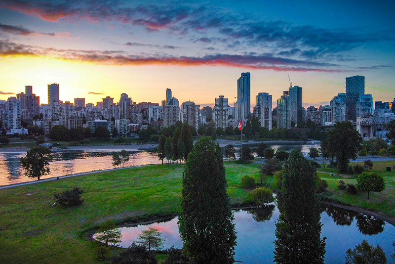 https://discovervancouvertours.com/wp-content/uploads/2025/07/Unsplash-VanierPark-Vancouver-Discover-Vancouver-Winter-Carousel-800x534-1.jpg