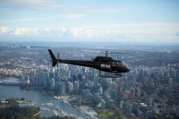 https://discovervancouvertours.com/wp-content/uploads/2025/07/©SKY-Helicopters-Feature-800x542-72-600x401.jpg